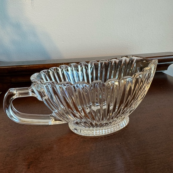 Mikasa ROYAL SUITE Clear Crystal Sauce Tureen Dressing - Picture 6 of 7